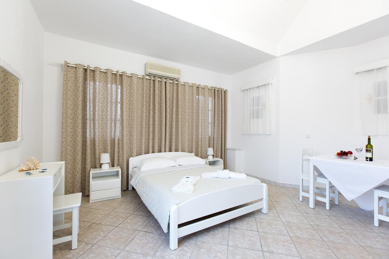 Mylos Hotel Vívlos Exterior photo