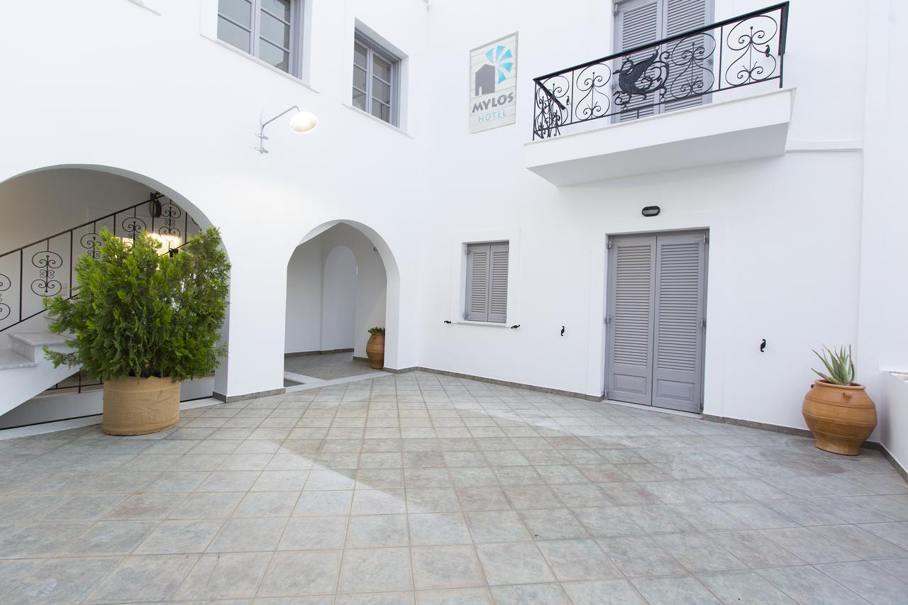 Mylos Hotel Vívlos Exterior photo