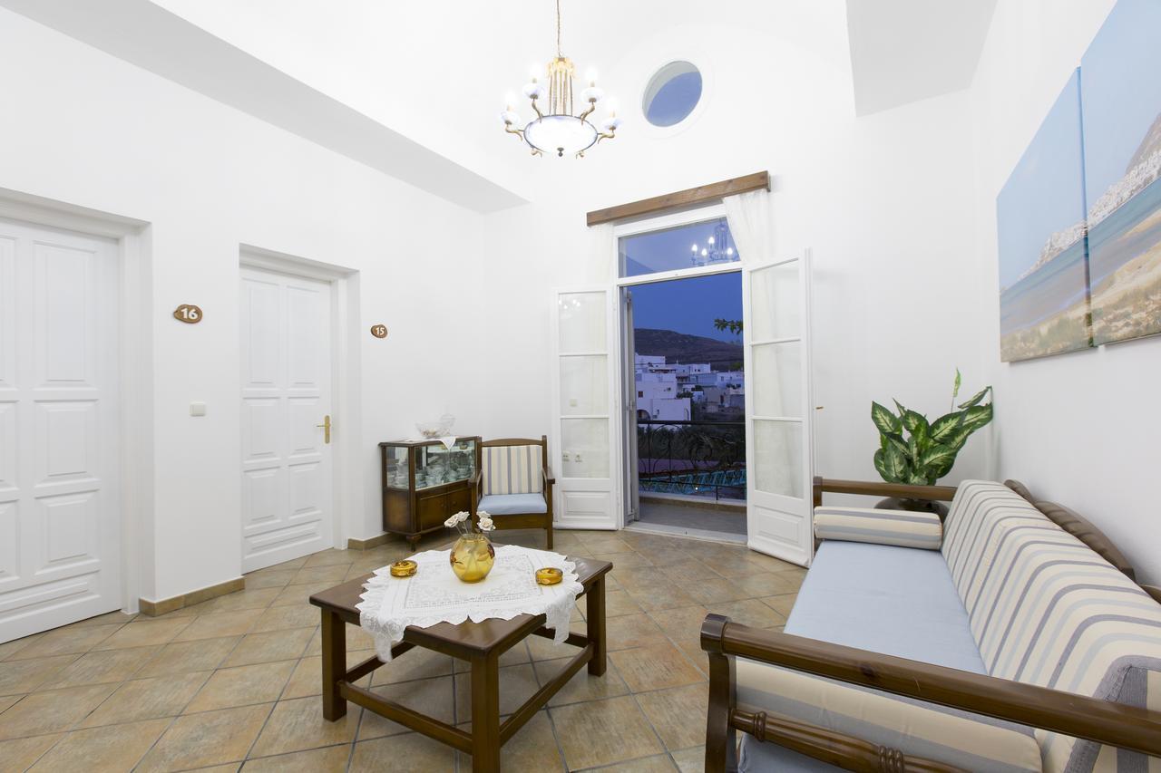 Mylos Hotel Vívlos Exterior photo